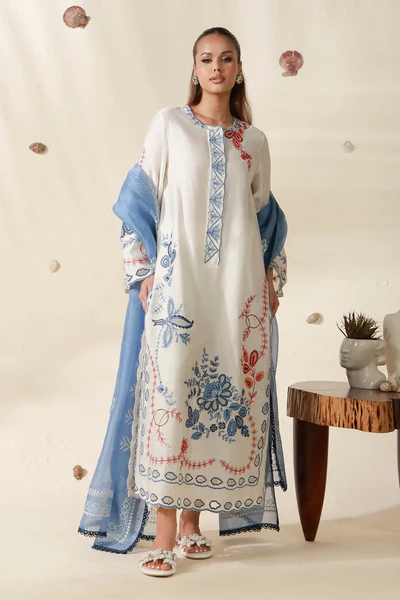 Rosina outfit